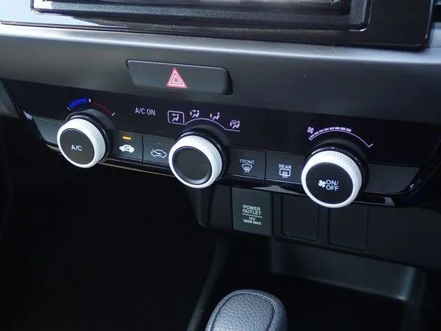フィット(ホンダ)の車両写真