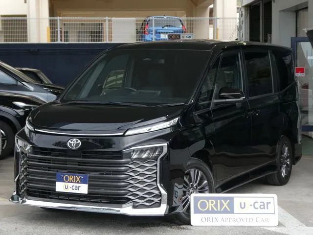 ヴォクシー(トヨタ)の車両写真