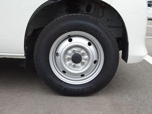 ボンゴバン 2WD(マツダ)の車両写真