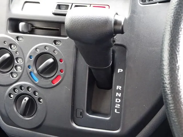 ボンゴバン 2WD(マツダ)の車両写真