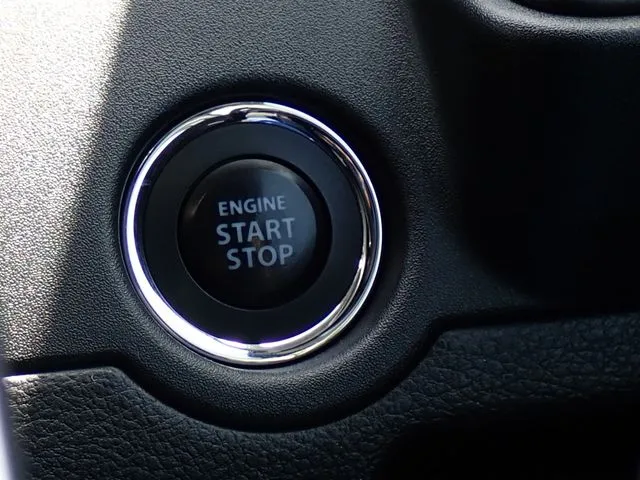 ソリオ 4WD(スズキ)の車両写真