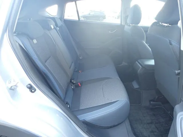 SUBARU XV ハイブリッド(スバル)の車両写真