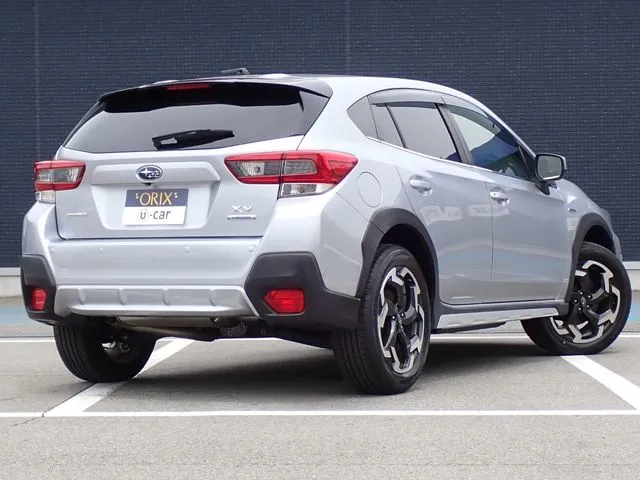 SUBARU XV ハイブリッド(スバル)の車両写真