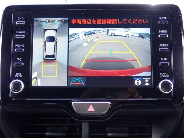 ヤリス　ハイブリッド（トヨタ）の車両写真