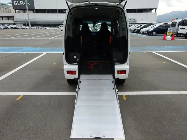 ハイゼットカーゴ(ダイハツ)の車両写真