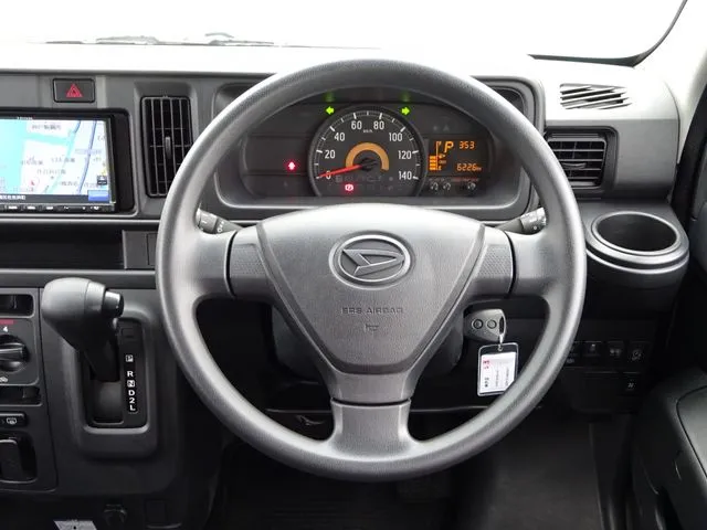 ハイゼットカーゴ(ダイハツ)の車両写真