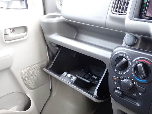 エブリイバン(スズキ)の車両写真