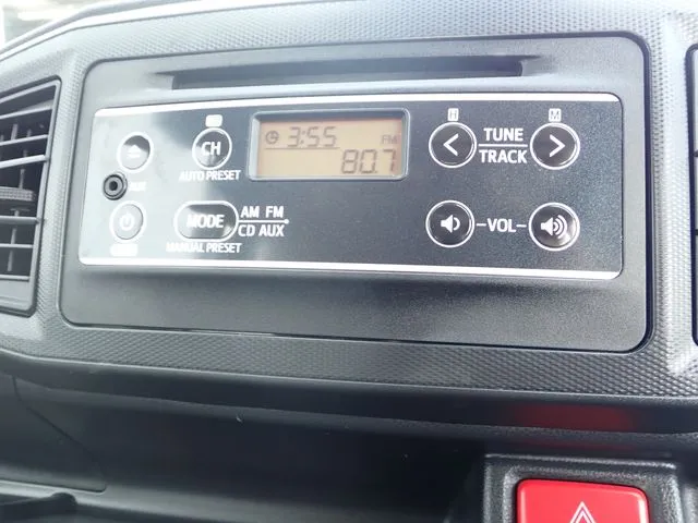 ダイハツ ミラ イース 4WD