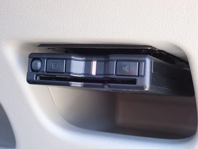 ムーヴ（ダイハツ）の車両写真