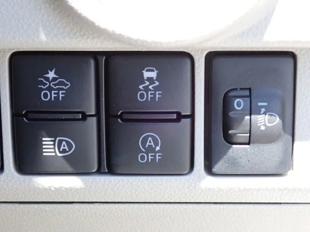 ムーヴ（ダイハツ）の車両写真
