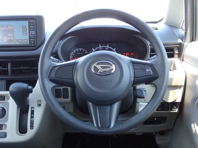 ムーヴ（ダイハツ）の車両写真