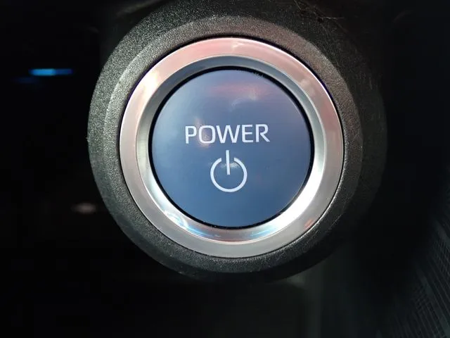 ハリアー　ハイブリッド（トヨタ）の車両写真