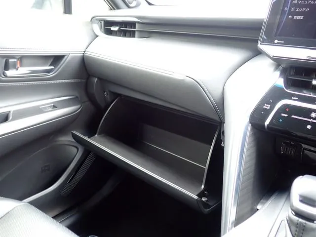 ハリアー　ハイブリッド（トヨタ）の車両写真