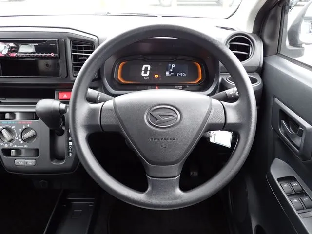 ミラ　イース（ダイハツ）の車両写真