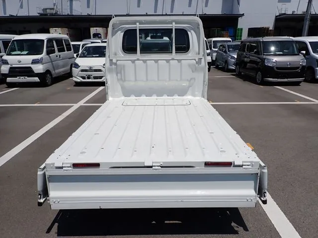 ハイゼットトラック 4WD(ダイハツ)の車両写真