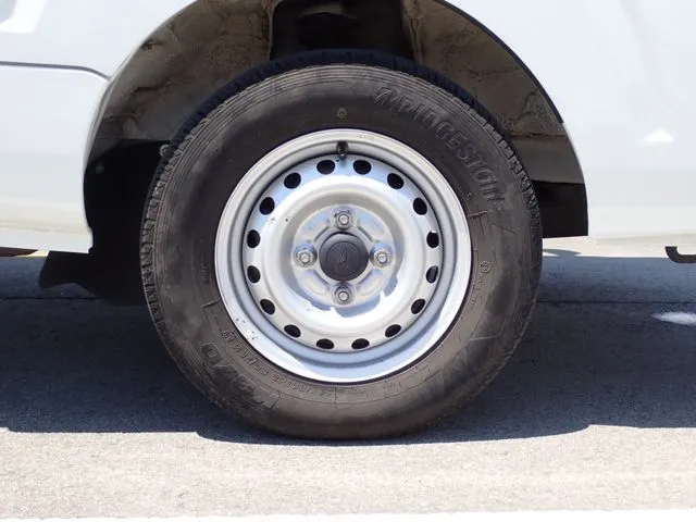 ハイゼットトラック 4WD(ダイハツ)の車両写真