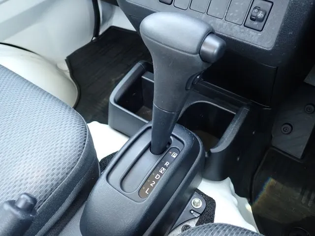 ハイゼットトラック 4WD(ダイハツ)の車両写真