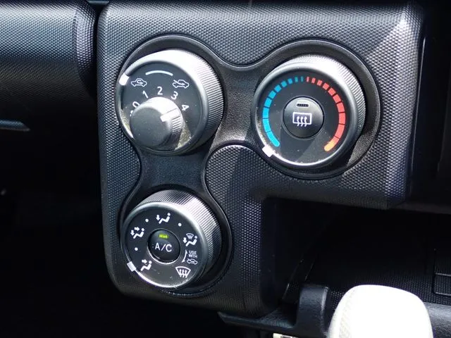 プロボックスバン 2WD(トヨタ)の車両写真