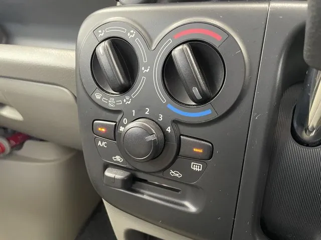 エブリイバン(スズキ)の車両写真