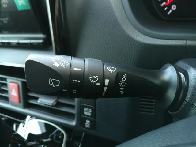ノア　４ＷＤ（トヨタ）の車両写真