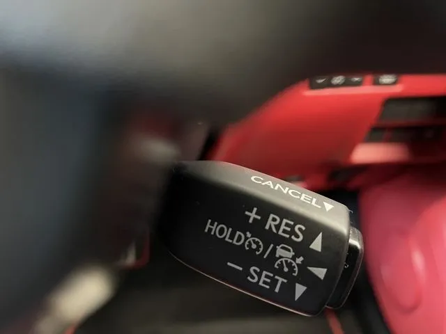 レクサス IS350(トヨタ)の車両写真