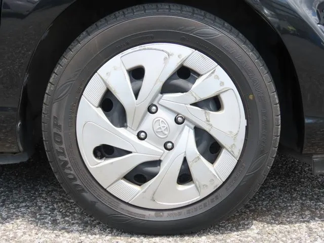 アクア(トヨタ)の車両写真