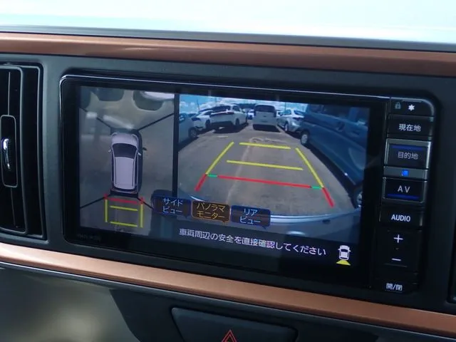 ブーン(ダイハツ)の車両写真
