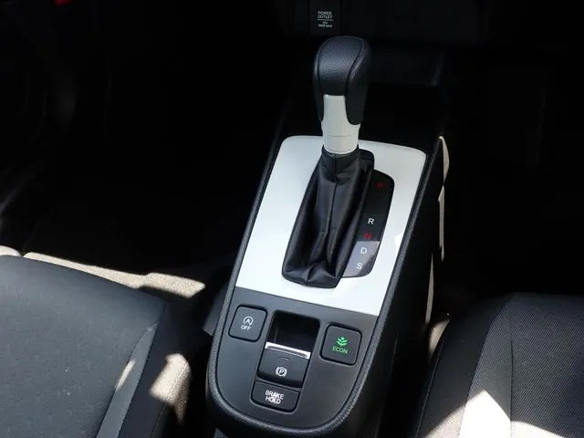 フィット(ホンダ)の車両写真