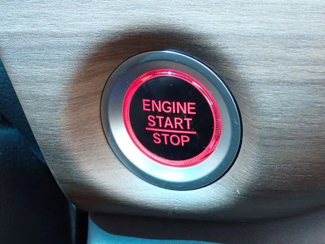 フリード（ホンダ）の車両写真