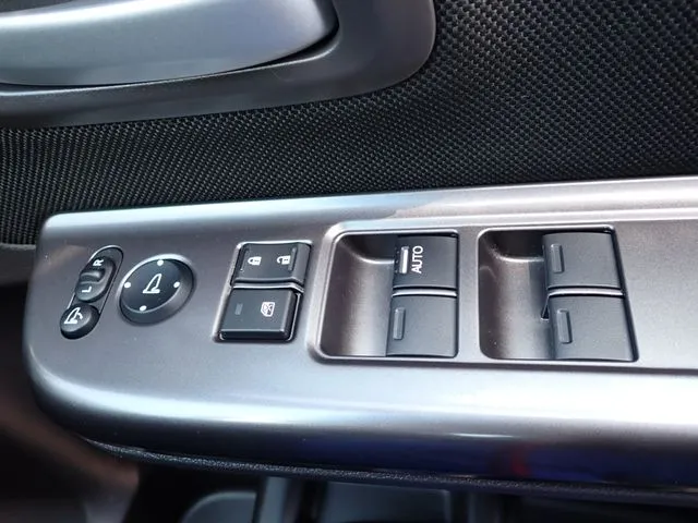 フリード（ホンダ）の車両写真