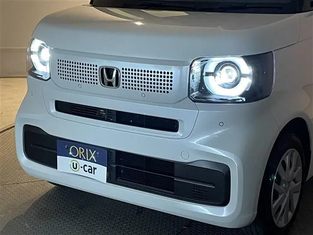 N BOX(ホンダ)の車両写真