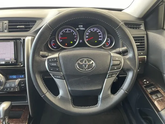 マークX(トヨタ)の車両写真