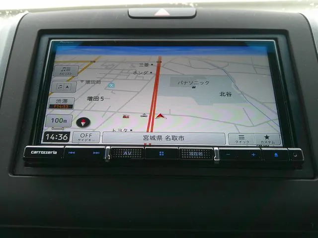 フリードプラス　ハイブリッド　４ＷＤ（ホンダ）の車両写真