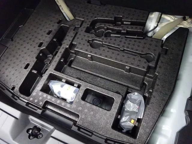 ニッサン　ノート