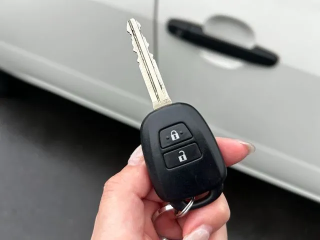 トヨタ プロボックスバン 2WD
