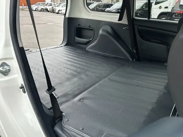 トヨタ プロボックスバン 2WD