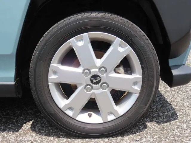タフト(ダイハツ)の車両写真
