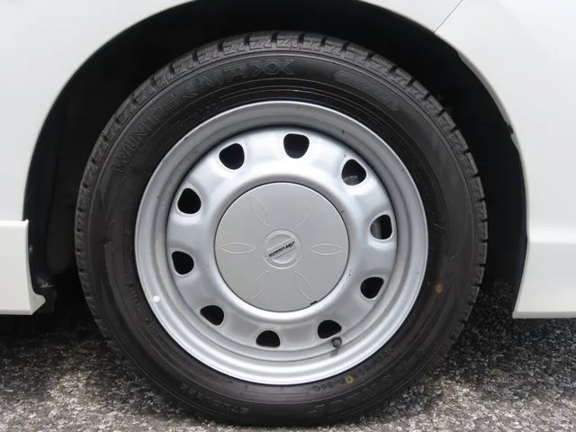 シャトル　ハイブリッド（ホンダ）の車両写真