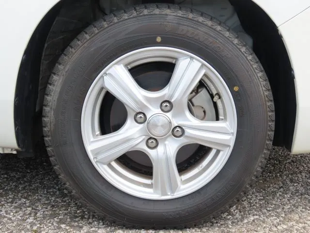 サクシードバン　２ＷＤ（トヨタ）の車両写真