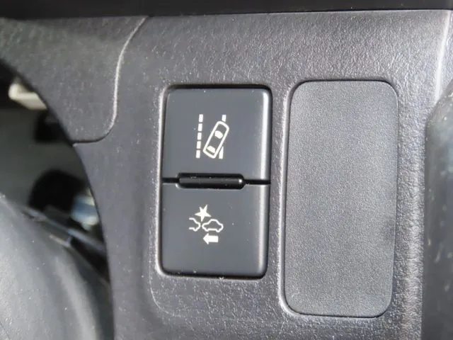 サクシードバン　２ＷＤ（トヨタ）の車両写真
