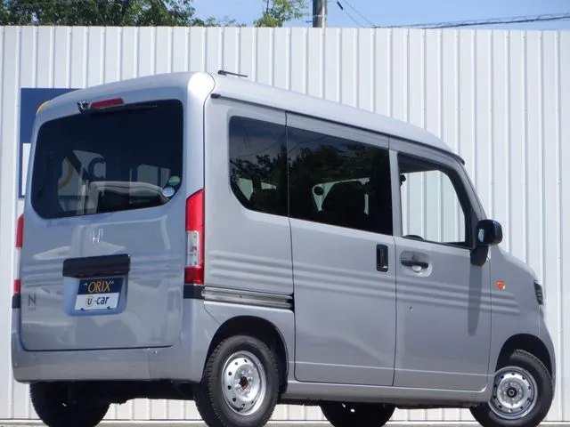 N-VAN(ホンダ)の車両写真