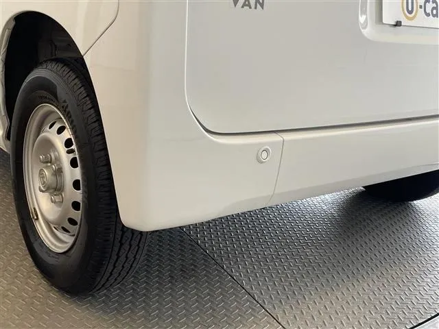 N-VAN(ホンダ)の車両写真