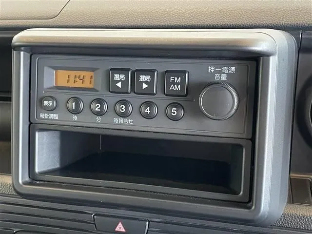N-VAN(ホンダ)の車両写真