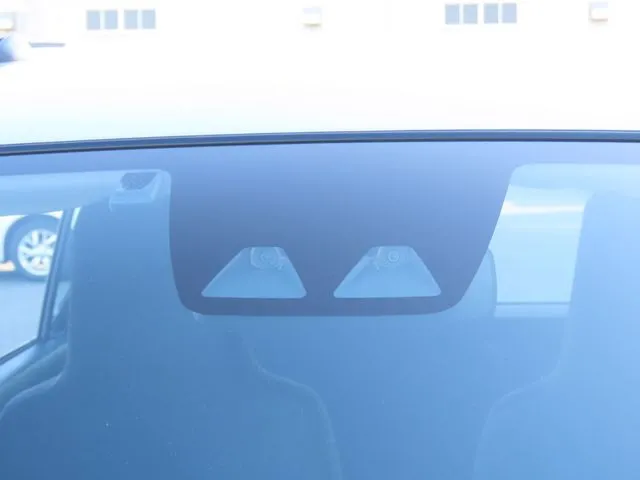 ミラ　イース（ダイハツ）の車両写真