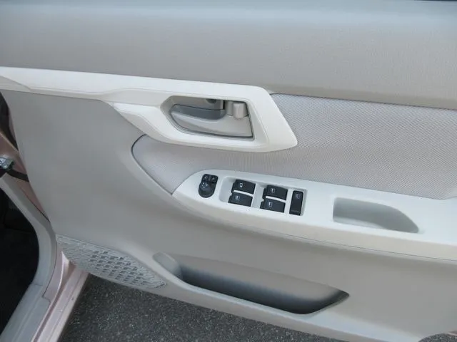 ムーヴ　４ＷＤ（ダイハツ）の車両写真