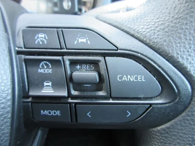 ノア 4WD(トヨタ)の車両写真