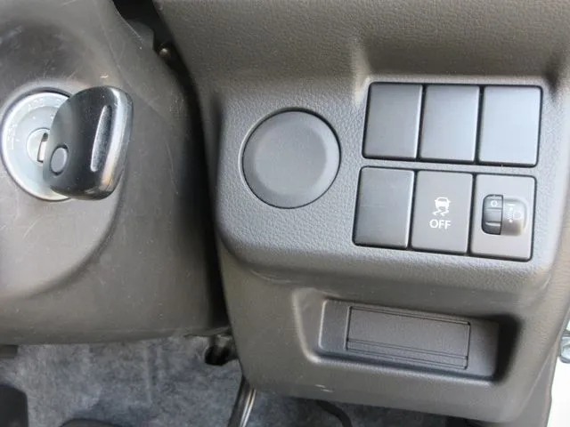 アルト 4WD(スズキ)の車両写真