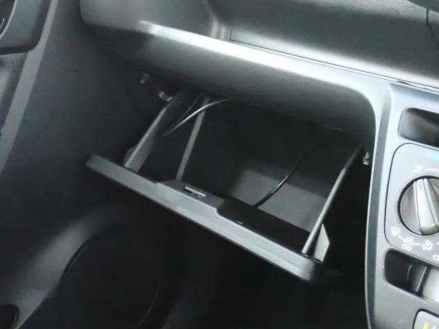 ミラ　イース（ダイハツ）の車両写真