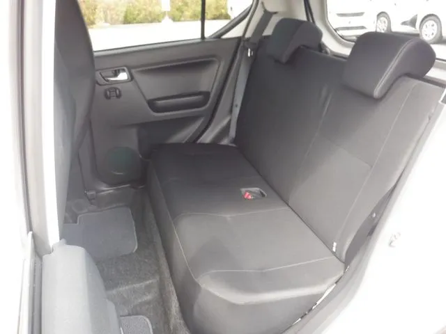 ミラ イース(ダイハツ)の車両写真