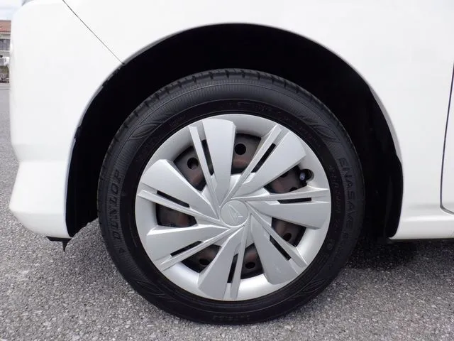 ミラ イース(ダイハツ)の車両写真
